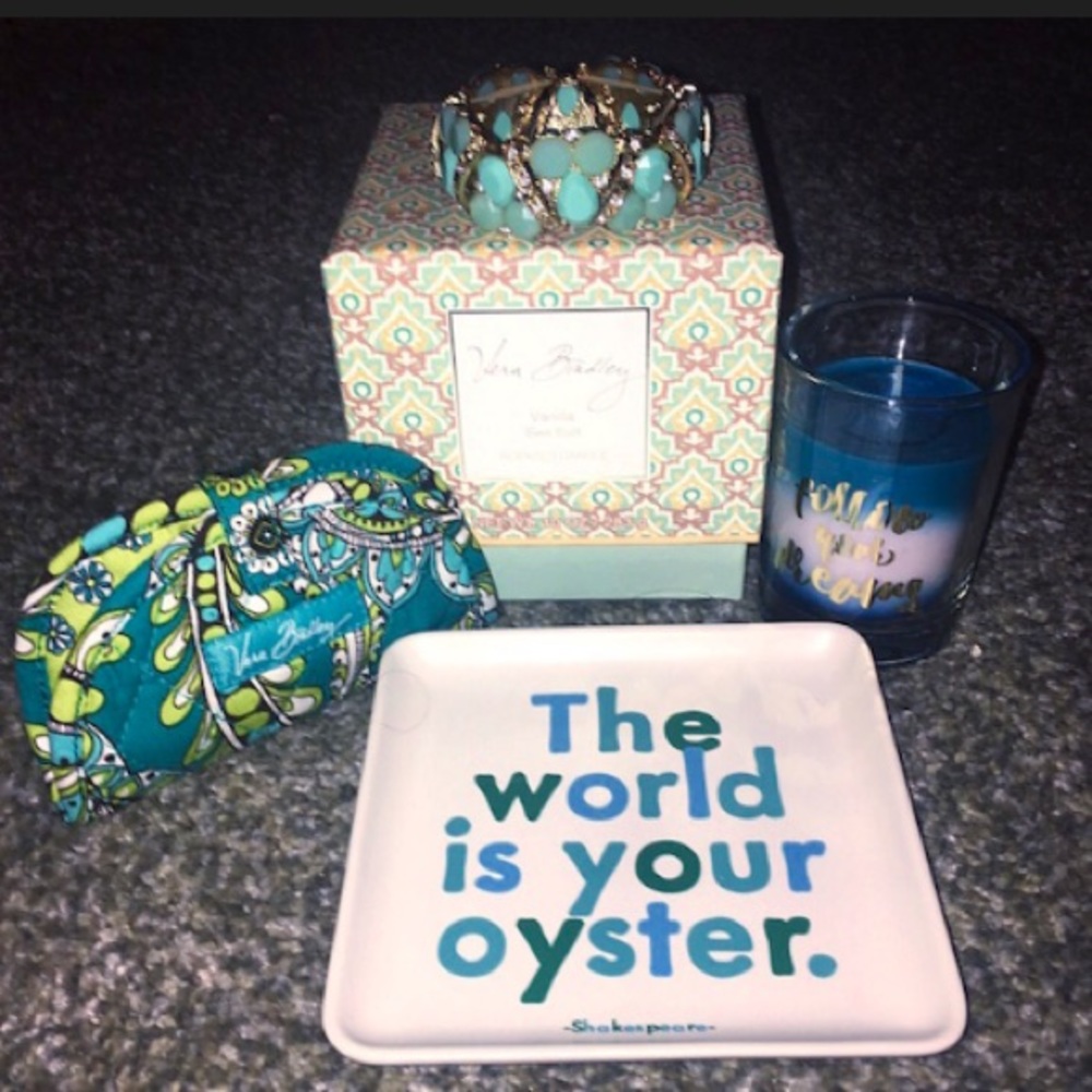 ✨Vera Bradley, Bracelet, Tray, and Candle✨